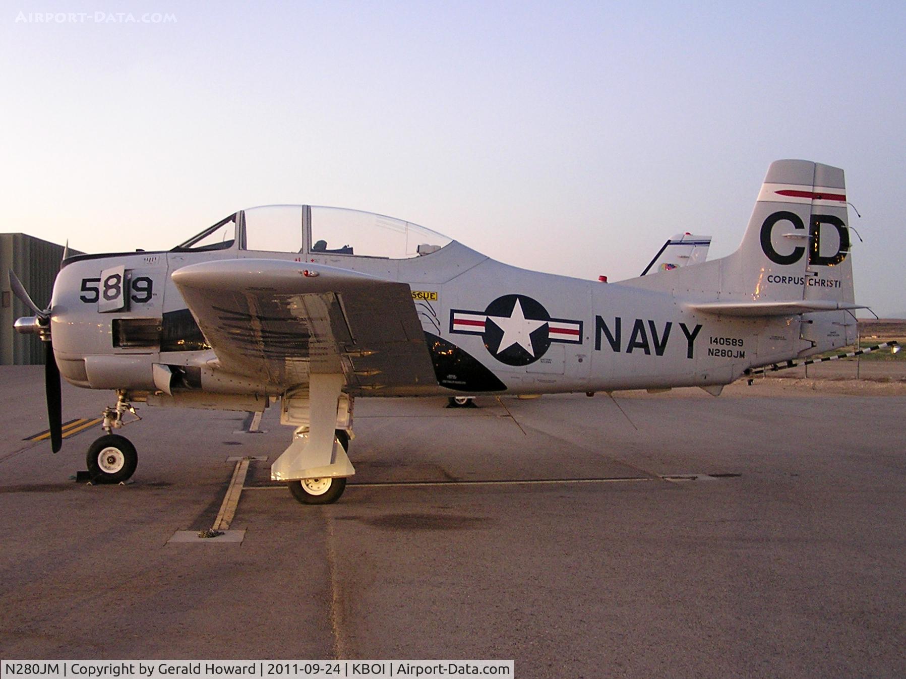 N280JM, North American T-28C Trojan Trojan C/N 226-166, Wonder if the tail hook works?