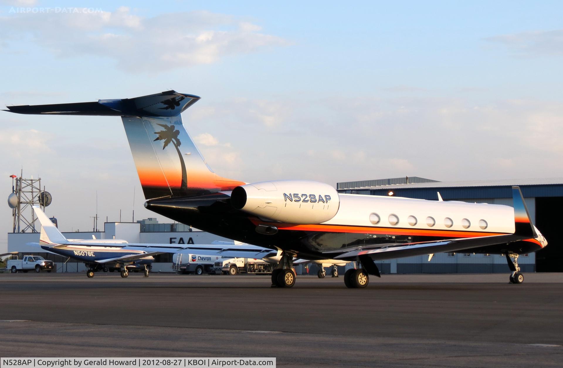 N528AP, 2007 Gulfstream Aerospace GV-SP (G550) C/N 5168, Parked on Jackson Jet ramp. Must be nice.