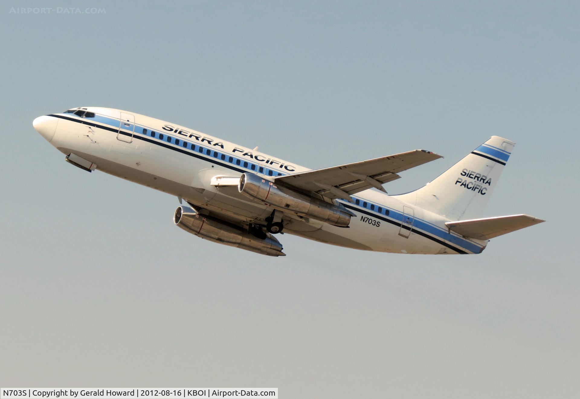 N703S, 1981 Boeing 737-2T4 C/N 22529, Departing RWY 10L.