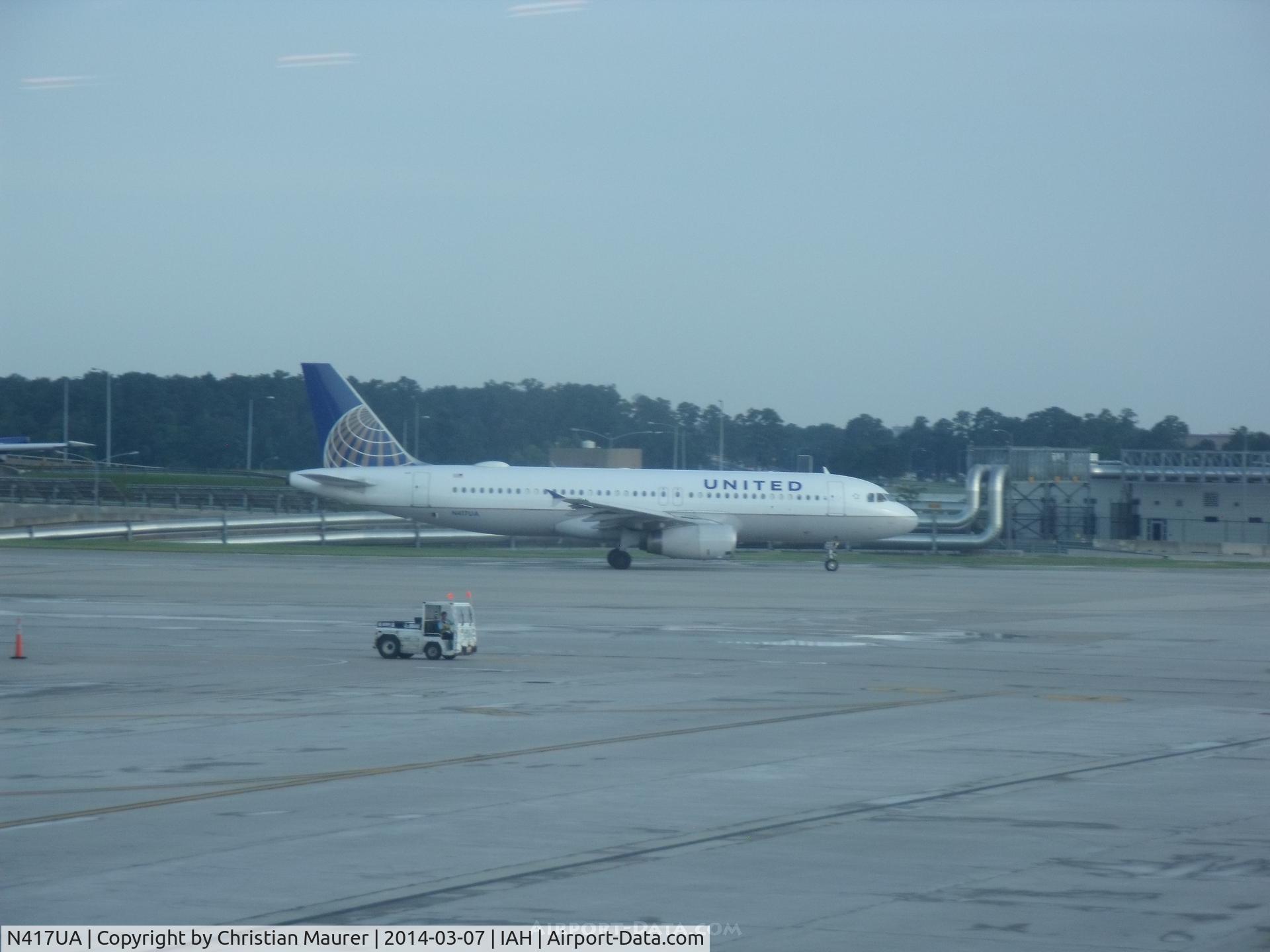 N417UA, 1994 Airbus A320-232 C/N 483, A320