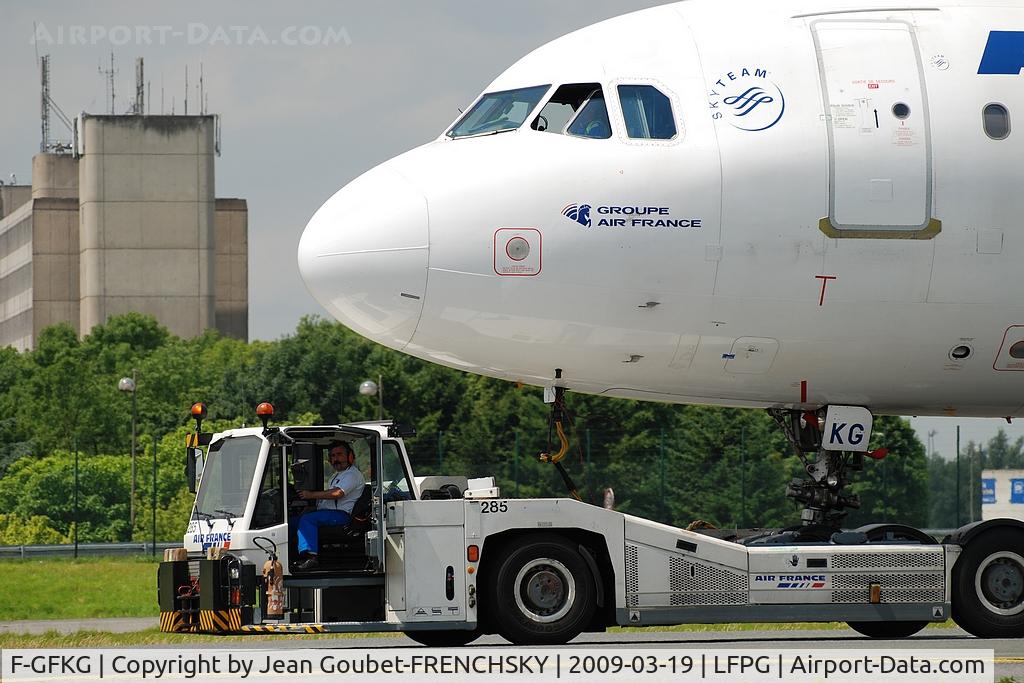 F-GFKG, 1988 Airbus A320-111 C/N 0021, A320 scrapped ORY 2009.....