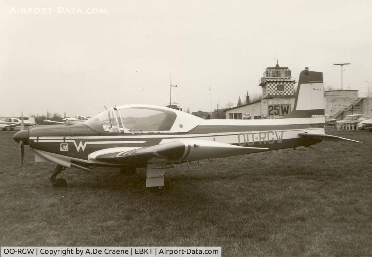 OO-RGW, Wassmer WA-40 Super IV C/N 42, At Wevelgem in 1975.