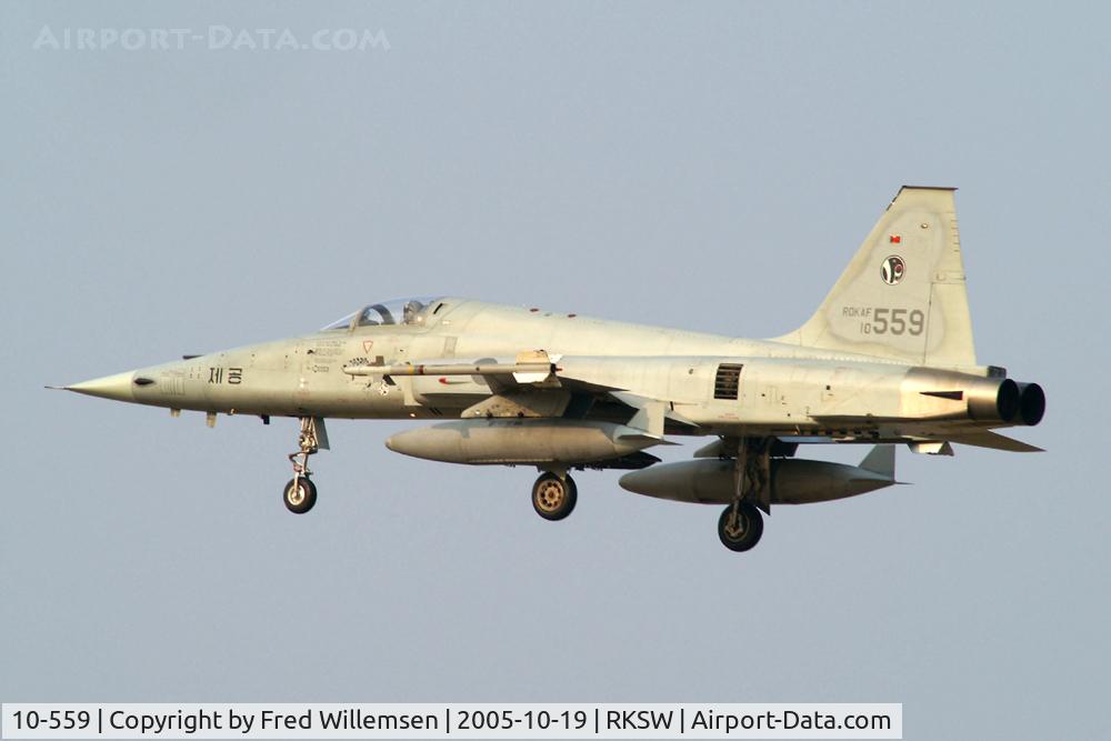 10-559, Northrop (KAI) KF-5E C/N KE1002, 10FS aircraft