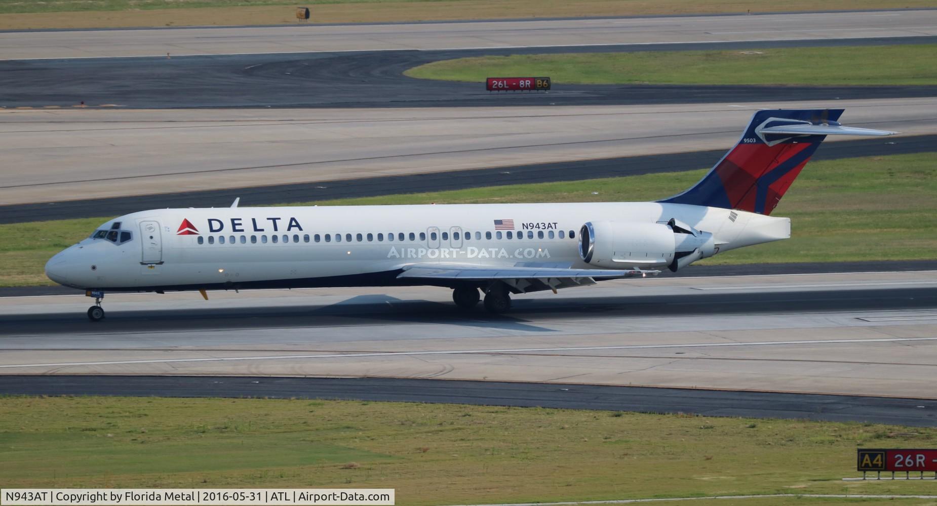 N943AT, 1999 Boeing 717-200 C/N 55006, Delta