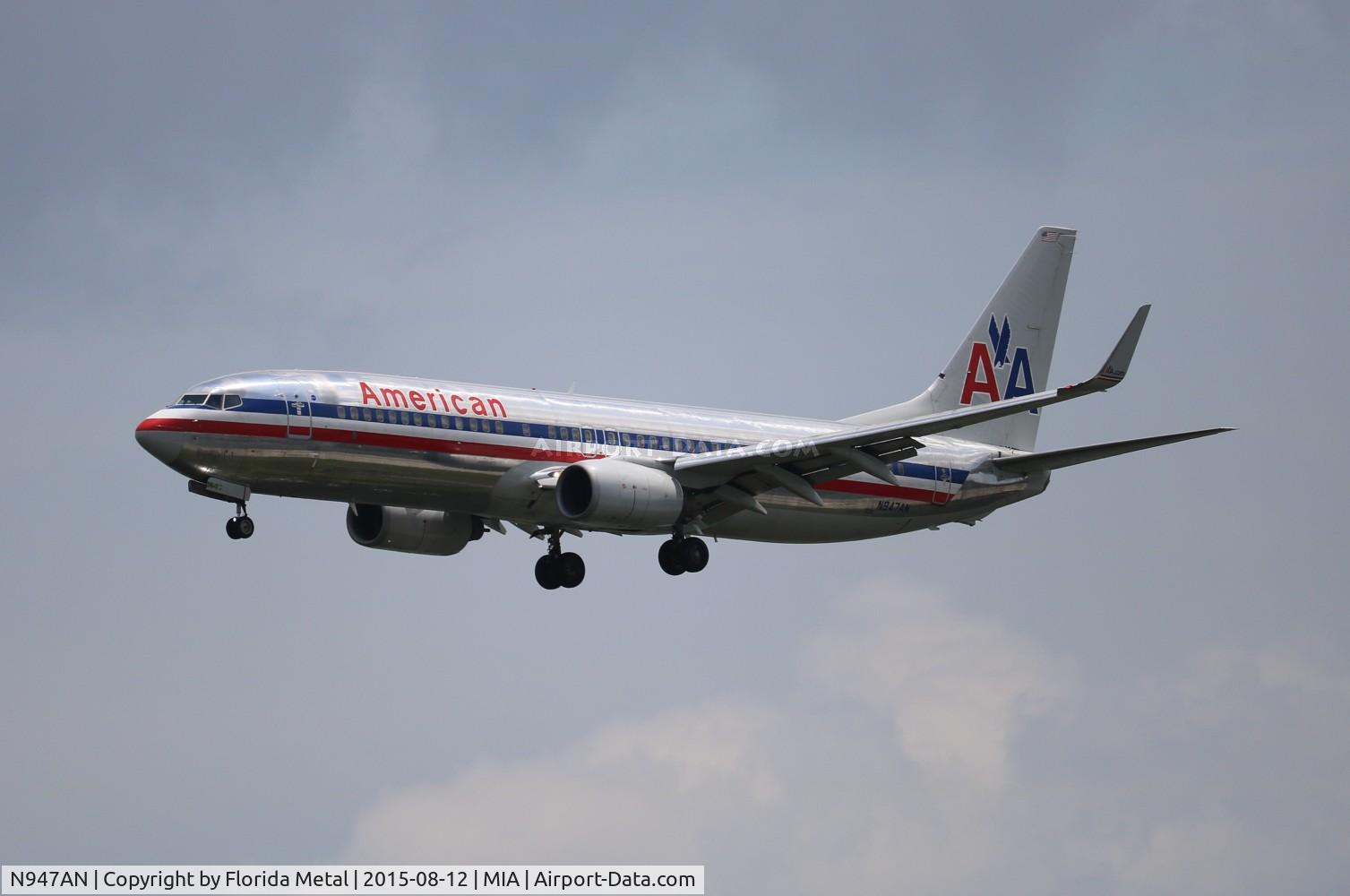 N947AN, 2000 Boeing 737-823 C/N 29536, American