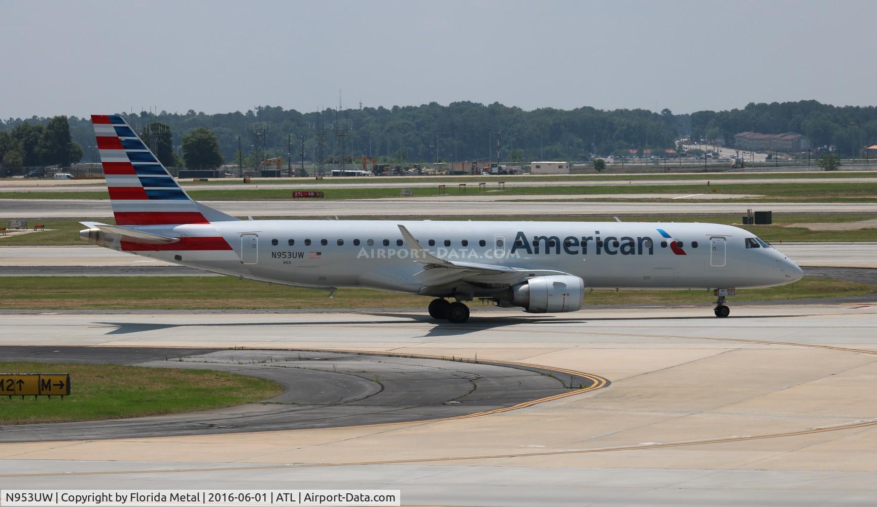 N953UW, 2007 Embraer ERJ-190-100 IGW 190AR C/N 19000133, American
