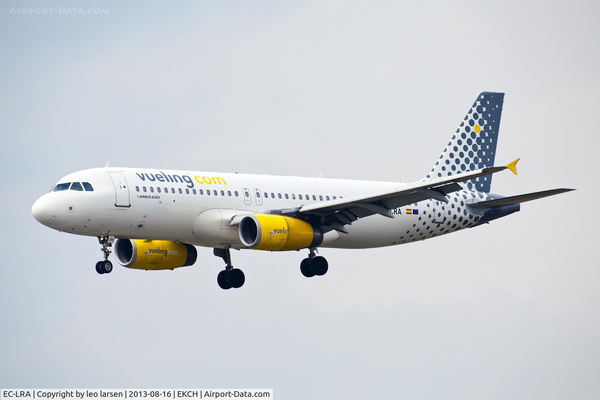 EC-LRA, 2005 Airbus A320-232 C/N 2479, Copenhagen 16.8.13