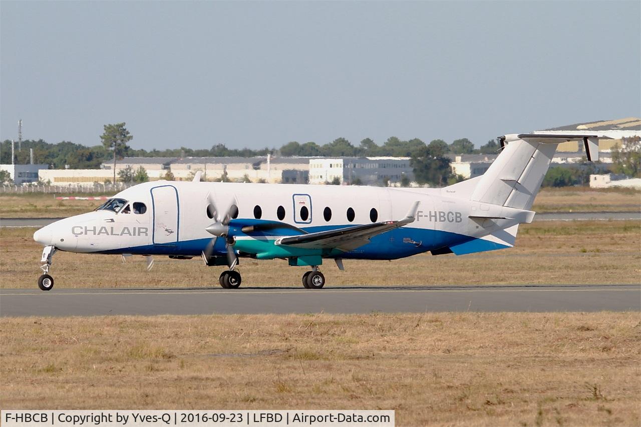 F-HBCB, 1999 Raytheon 1900D C/N UE-390, Raytheon Aircraft Company 1900D, Taxiing to holding point Delta rwy 05, Bordeaux Mérignac airport (LFBD-BOD)