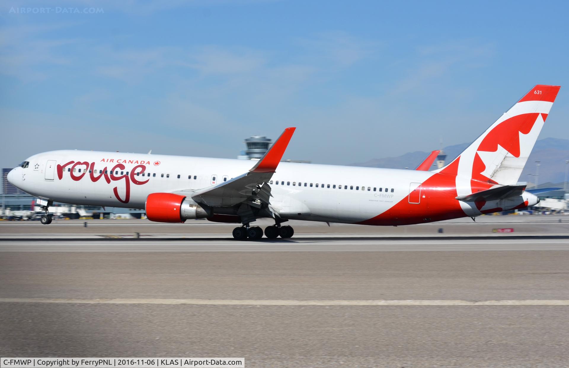 C-FMWP, 1993 Boeing 767-333/ER C/N 25583, Rouge B763 touching-down