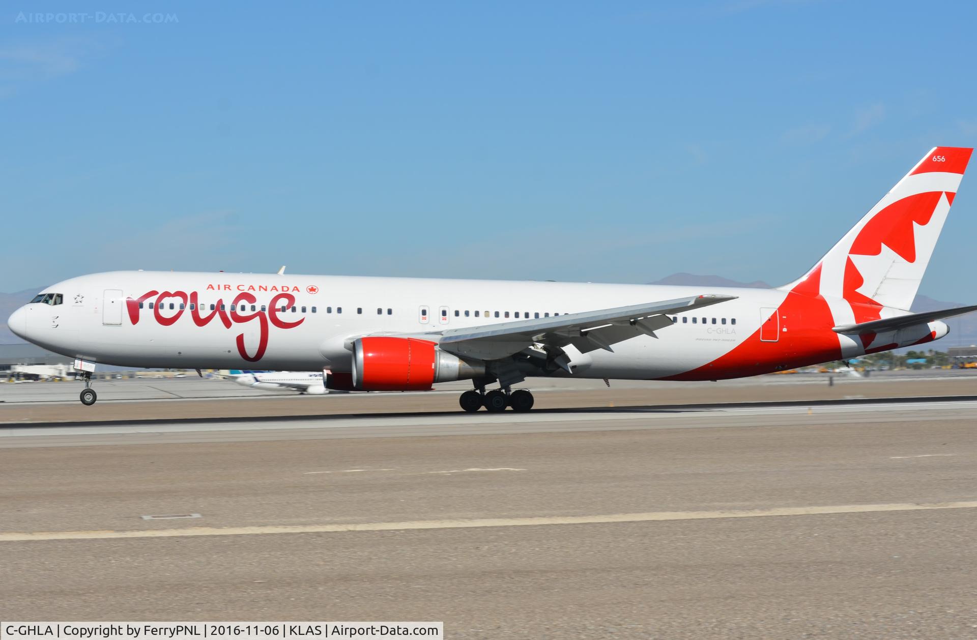 C-GHLA, 1992 Boeing 767-35H C/N 26387, Rouge B763 Landing.