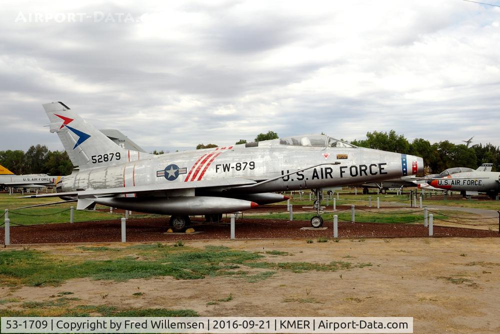 53-1709, North American F-100C C/N 214-1, AS 55-2879