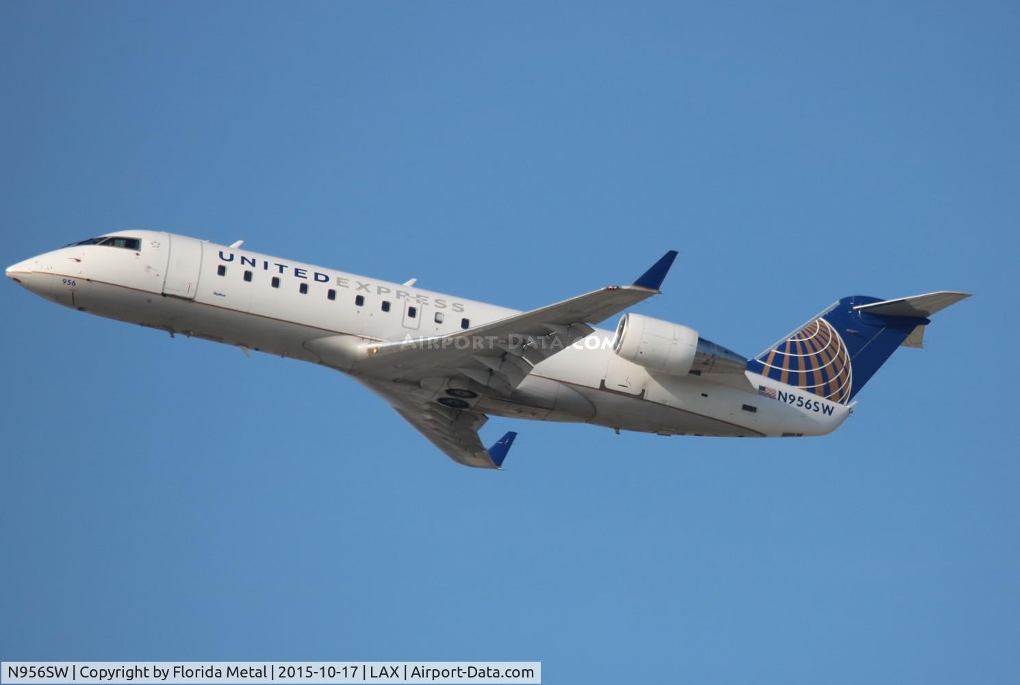 N956SW, 2003 Canadair CL-600-2B19 Regional Jet CRJ-200LR C/N 7825, United Express