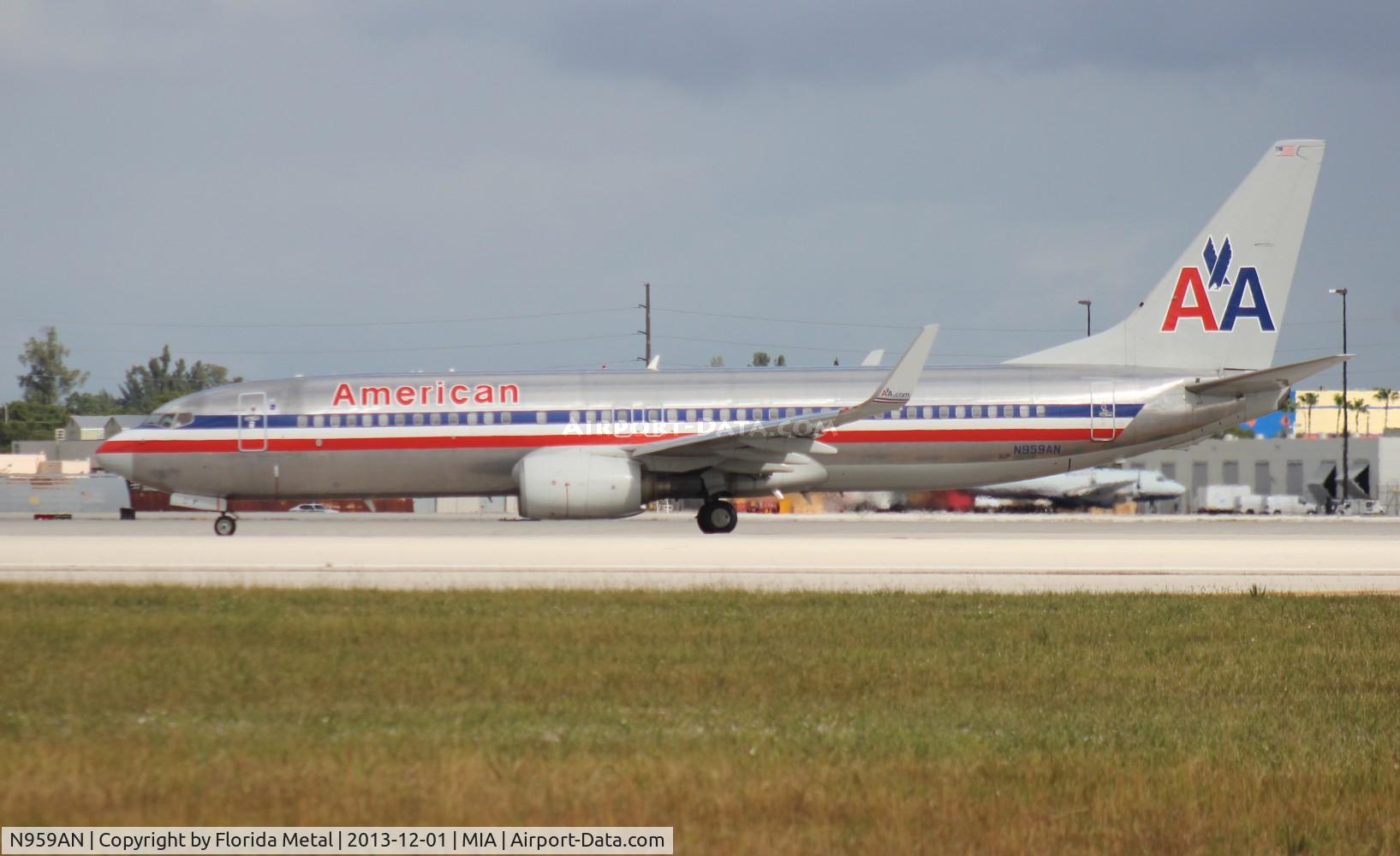 N959AN, 2001 Boeing 737-823 C/N 30828, American