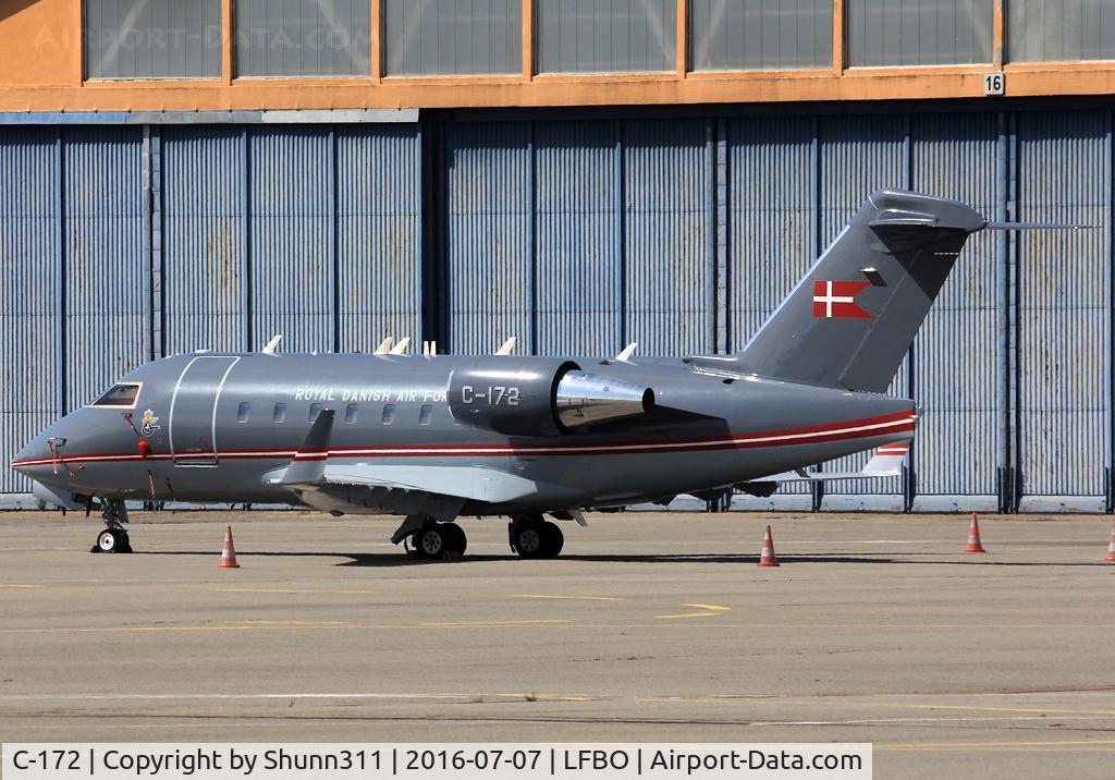 C-172, 2000 Bombardier Challenger 604 (CL-600-2B16) C/N 5472, Parked at the General Aviation area...
