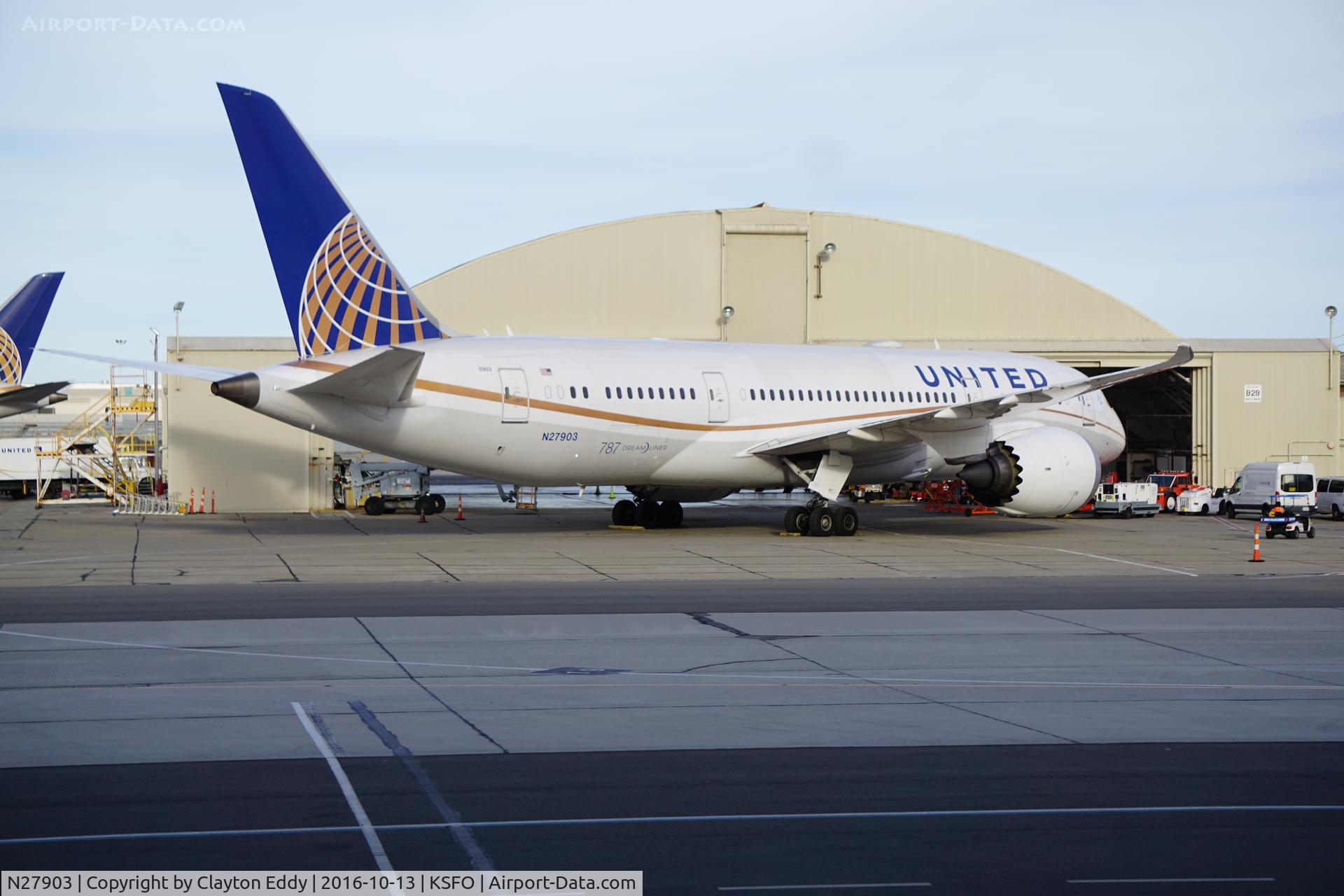 N27903, 2012 Boeing 787-8 Dreamliner C/N 34823, SFO 2016