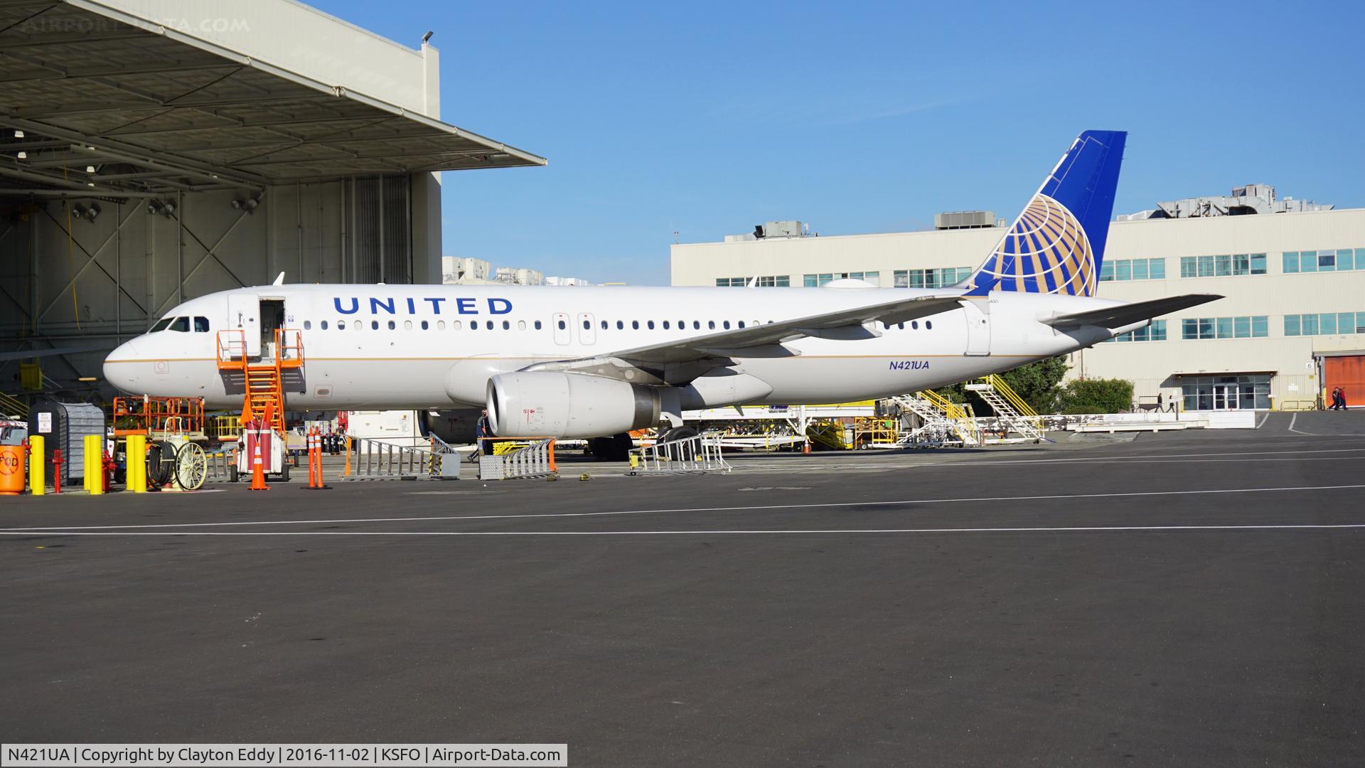 N421UA, 1994 Airbus A320-232 C/N 500, SFO 2016