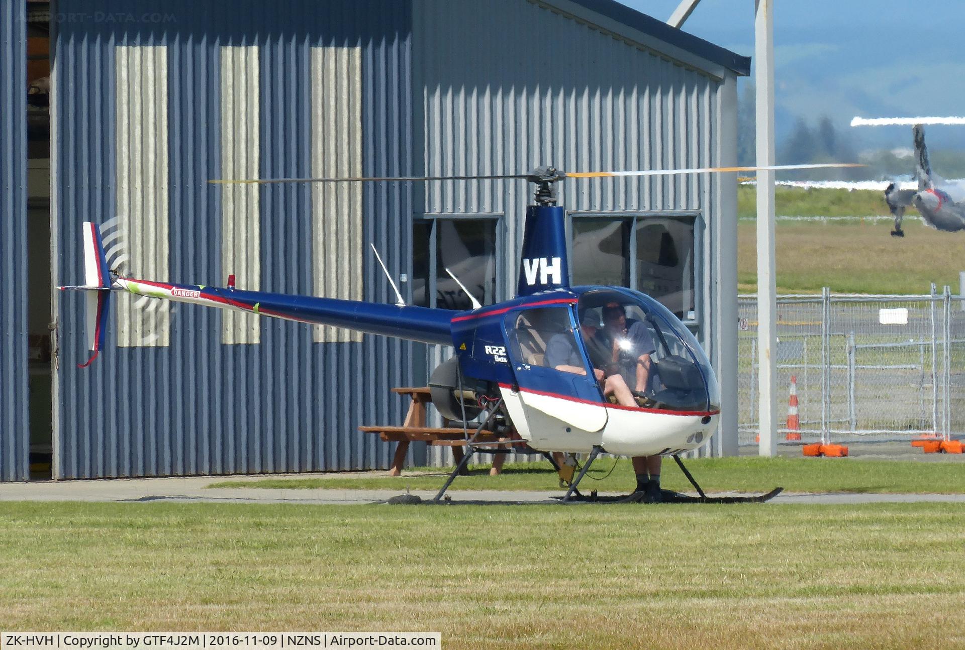 ZK-HVH, Robinson R22 Beta C/N 1329, ZK-HVH at Nelson 9.11.16