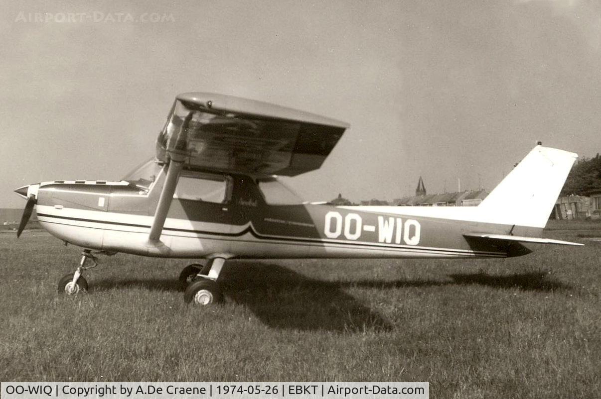 OO-WIQ, 1972 Reims FRA150L Aerobat C/N 0158, At Wevelgem in 1974.