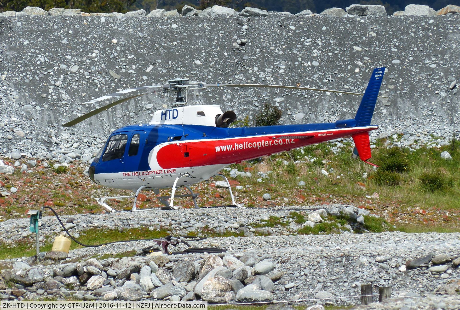 ZK-HTD, 2000 Eurocopter AS-350B-2 Ecureuil Ecureuil C/N 3351, ZK-HTD of The Helicopter Line at Franz Josef Glacier heliport 12.11.16