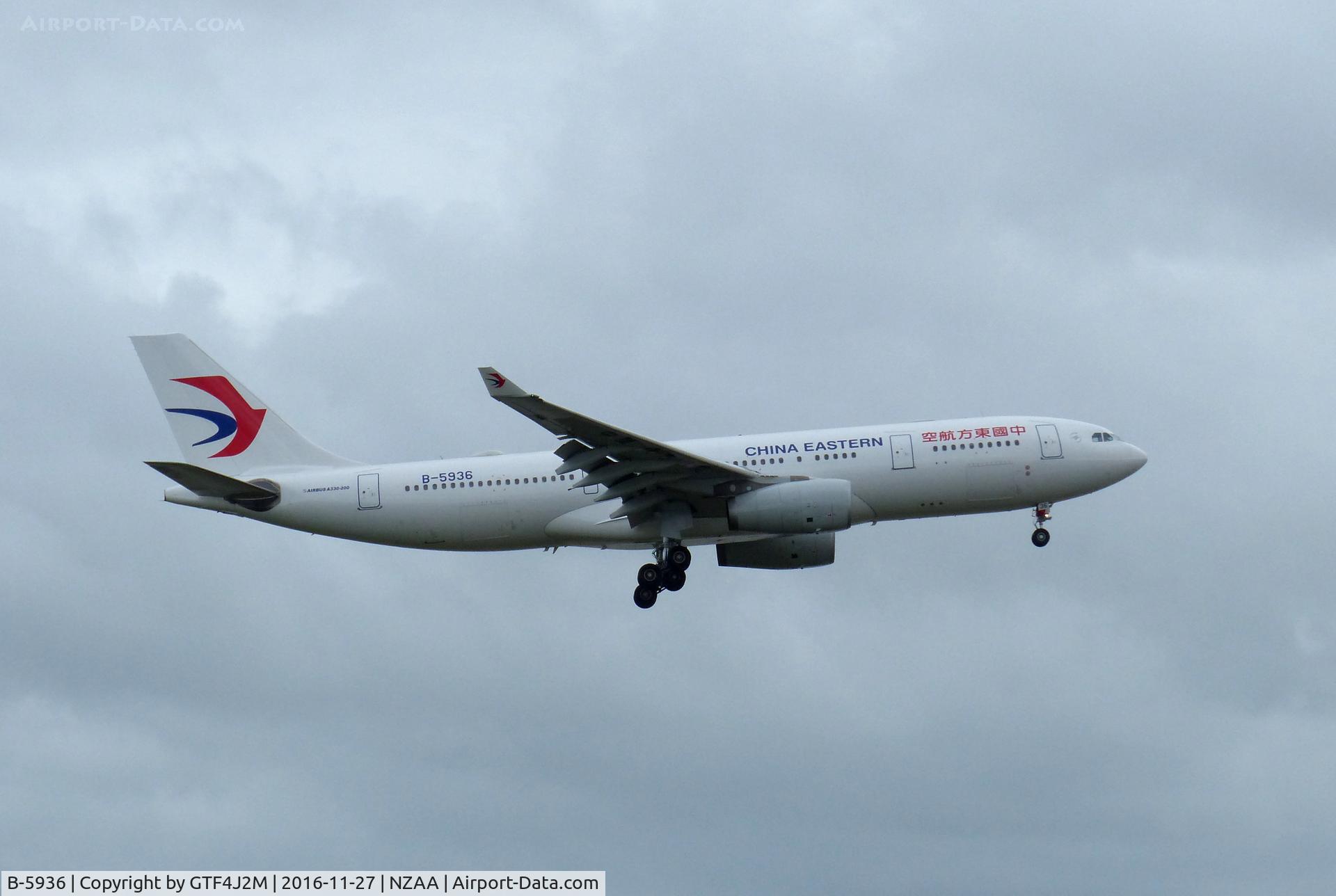 B-5936, 2013 Airbus A330-243 C/N 1461, B-5936  China Eastern AL at Auckland 27.11.16