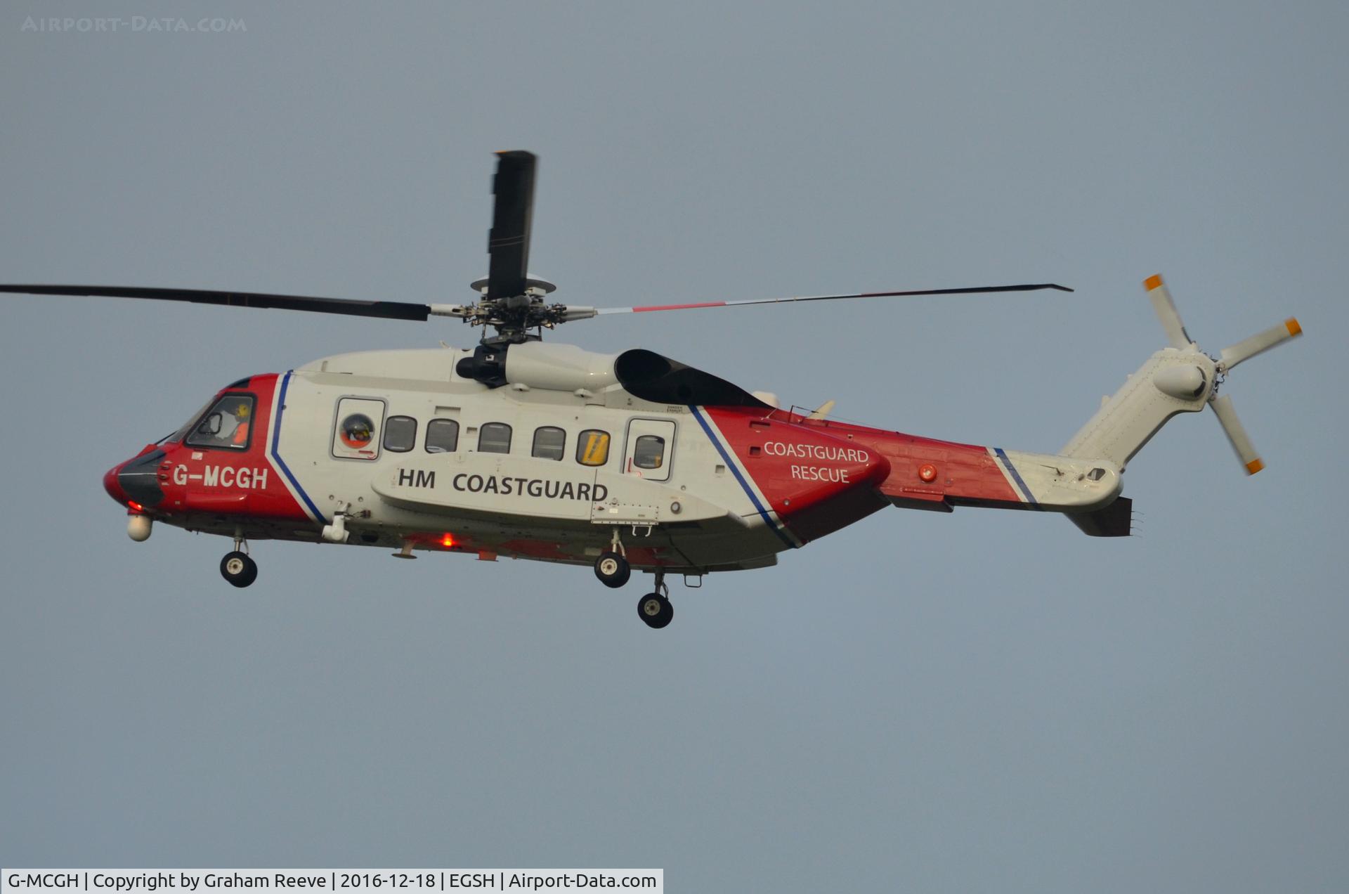 G-MCGH, 2014 Sikorsky S-92A C/N 920234, Landing at Norwich.