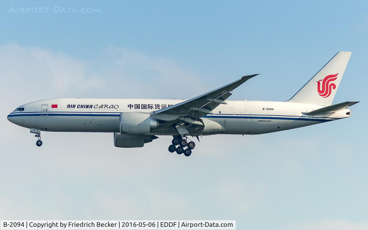 B-2094, 2015 Boeing 777-FFT C/N 44685, on final RW07C
