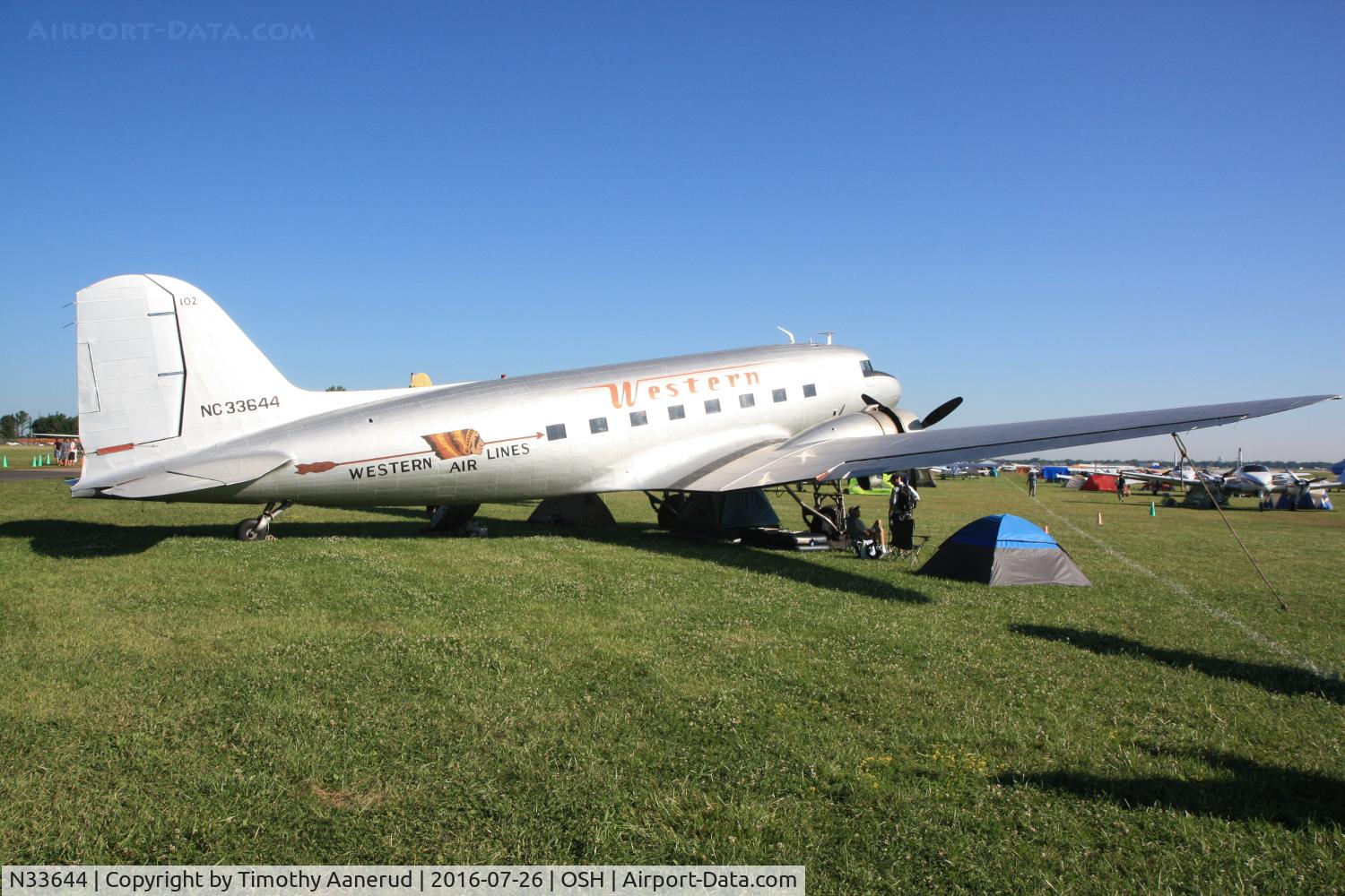 N33644, 1941 Douglas DC-3A-197E C/N 4123, 1941 Douglas DC3, c/n: 4123