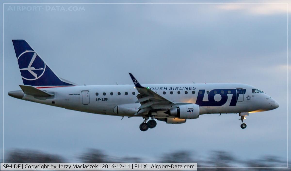 SP-LDF, 2004 Embraer 170ST (ERJ-170-100ST) C/N 17000035, Embraer ERJ-170-100ST 170ST