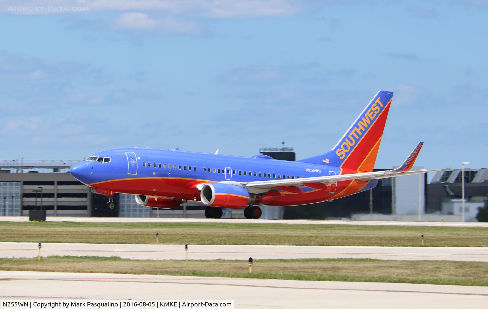 N255WN, 2006 Boeing 737-7H4 C/N 32513, Boeing 737-700