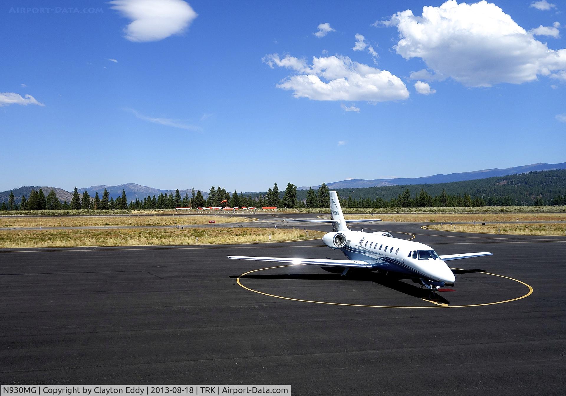 N930MG, 2007 Cessna 680 Citation Sovereign C/N 680-0152, Truckee Airport California. 2013