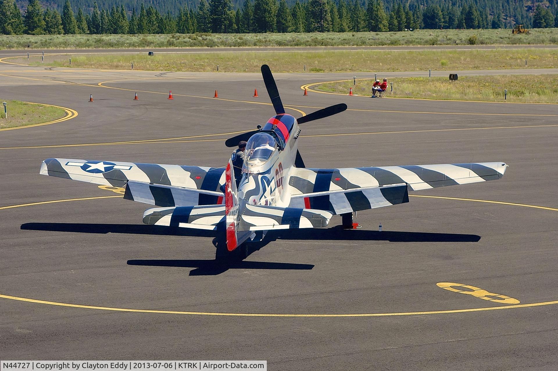 N44727, 1944 North American P-51D Mustang C/N 122-39198, Truckee Airport 2012