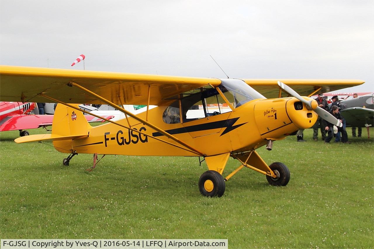 F-GJSG, Piper PA-18 Super Cub C/N 18-5648, Piper PA-18, Static park, La Ferté-Alais airfield (LFFQ) Air show 2016
