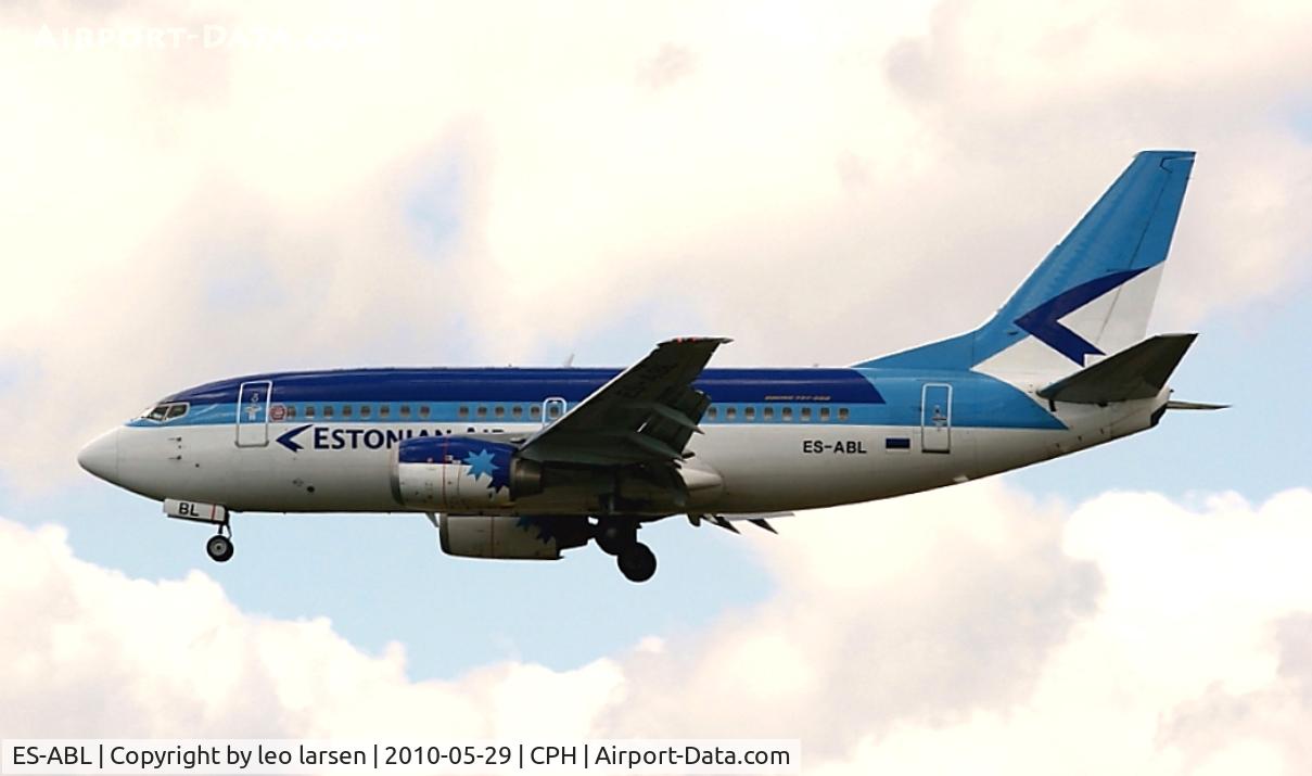 ES-ABL, 1998 Boeing 737-5L9 C/N 28997, Copenhagen 29.5.10