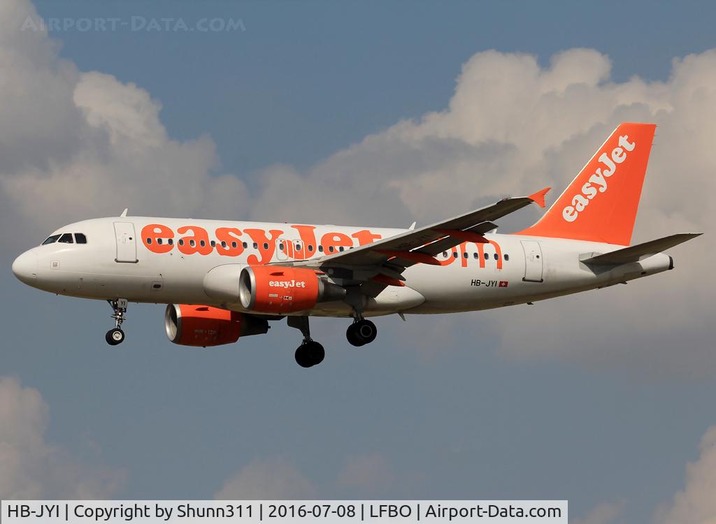 HB-JYI, 2011 Airbus A319-111 C/N 4744, Landing rwy 32L