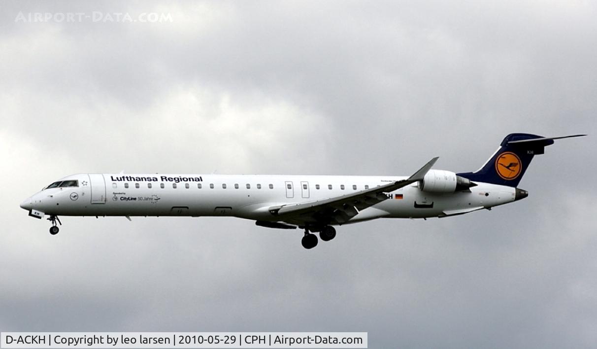D-ACKH, 2006 Bombardier CRJ-900LR (CL-600-2D24) C/N 15085, Copenhagen 29.5.10