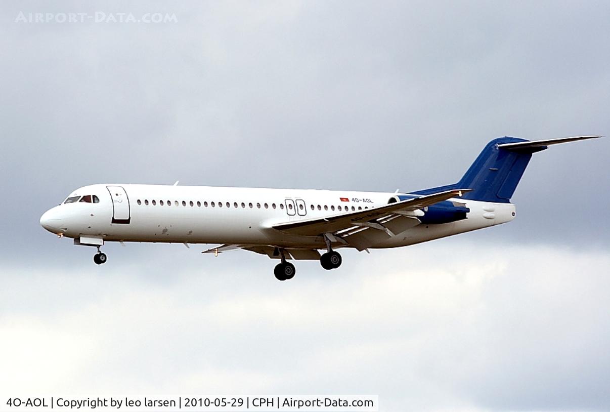 4O-AOL, 1989 Fokker 100 (F-28-0100) C/N 11268, Copenhagen 29.5.10