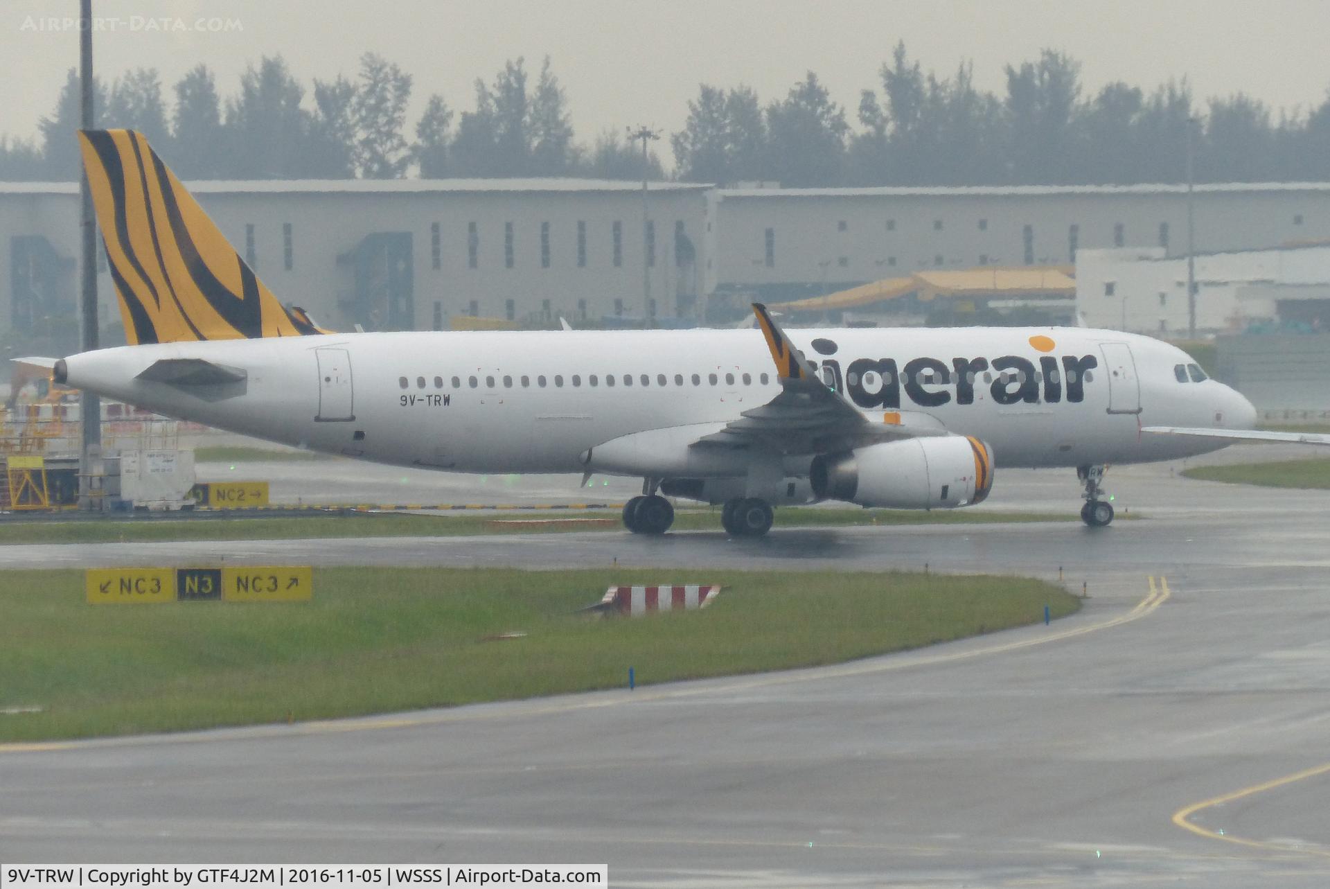 9V-TRW, 2013 Airbus A321-232 C/N 5605, 9V-TRW  Tigerair  at Singapore 5.11.16