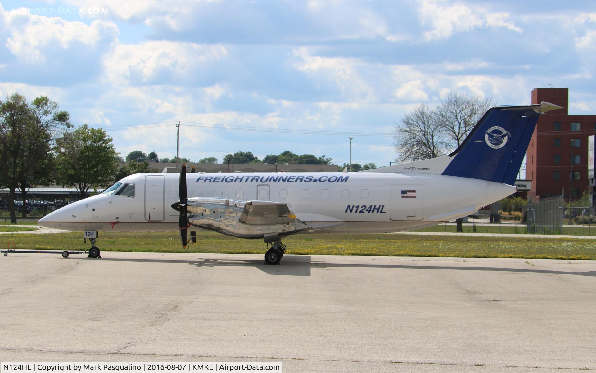 N124HL, 1994 Embraer EMB-120ER Brasilia C/N 120.284, EMB-120ER