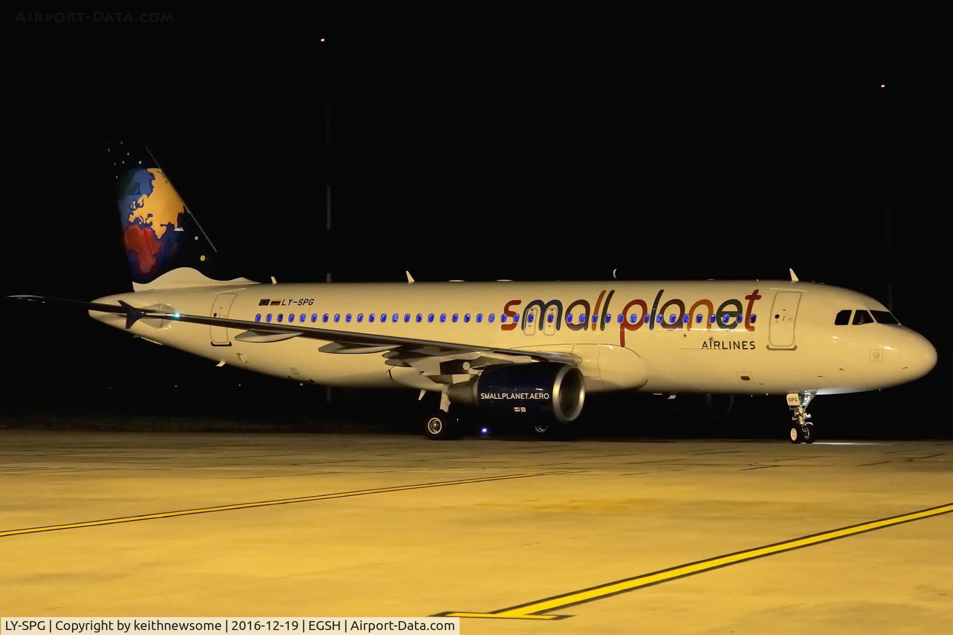 LY-SPG, 1999 Airbus A320-214 C/N 1041, Evening arrival.