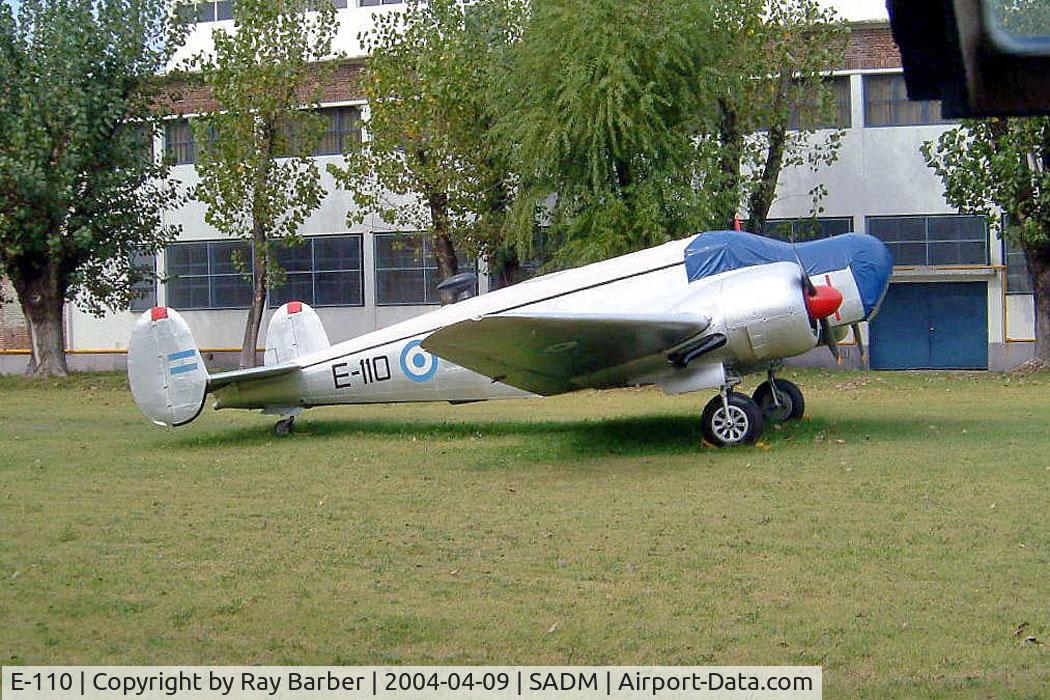 E-110, Beech AT-11 Kansan C/N 3495, Beech AT-11 Kansan [3495] (Museo Nacional de Aeronautica (Argentina)) Buenos Aires-Moron~LV 09/04/2004