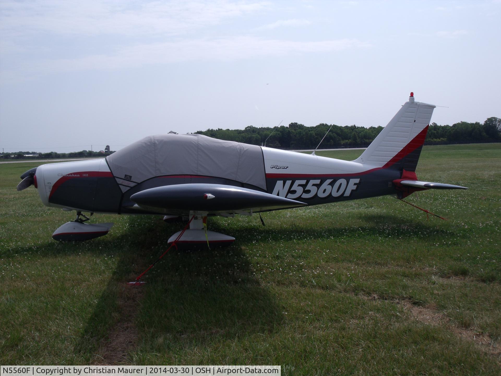 N5560F, 1968 Piper PA-28-140 C/N 28-24900, Piper Cherokee 140