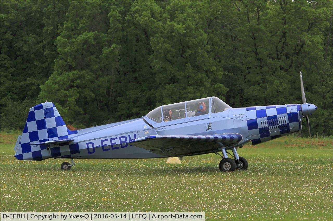 D-EEBH, Zlin Z-526F Trener Master C/N 1068, Zlin Z-526F Trener Master, Taxiing to parking area, La Ferté-Alais airfield (LFFQ) Air show 2016