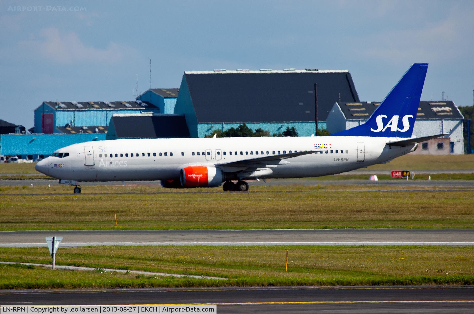 LN-RPN, 2000 Boeing 737-883 C/N 30470, Copenhagen 27.8.13