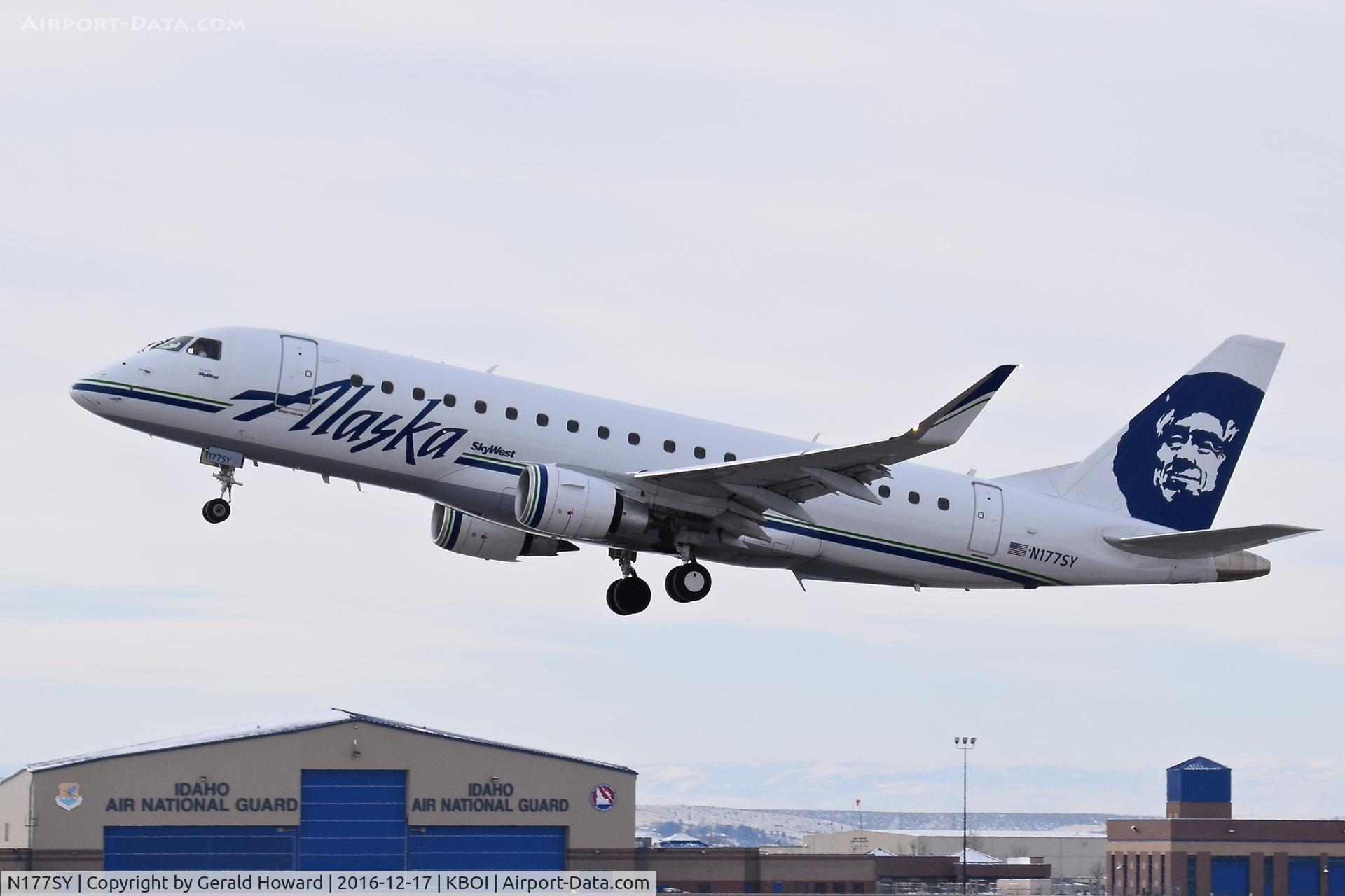 N177SY, 2016 Embraer 175LR (ERJ-170-200LR) C/N 17000535, Departing RWY 10L.