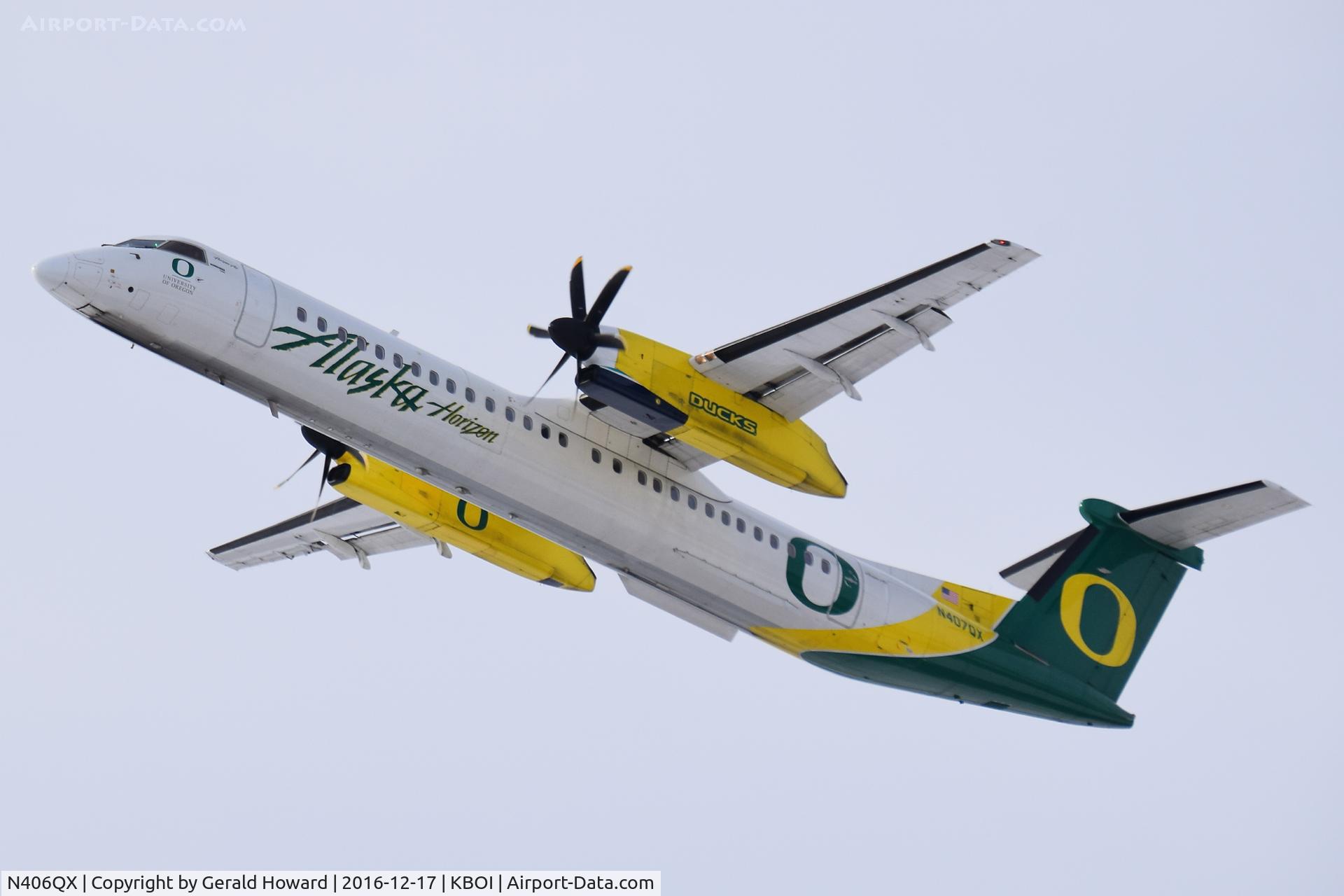 N406QX, 2001 Bombardier DHC-8-402 Dash 8 C/N 4048, Departing RWY 10L.