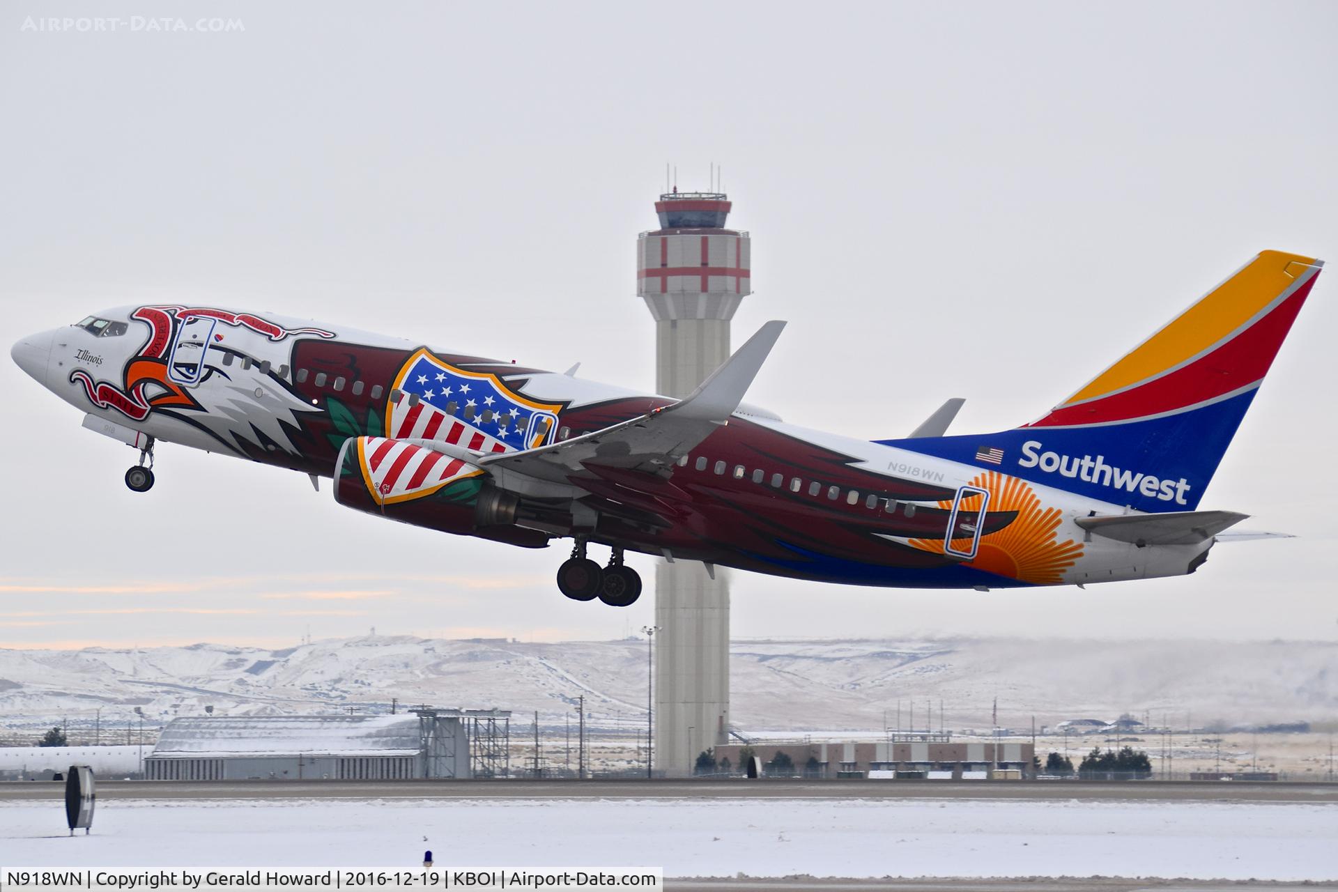 N918WN, 2008 Boeing 737-7H4 C/N 29843, Departing RWY 10L.