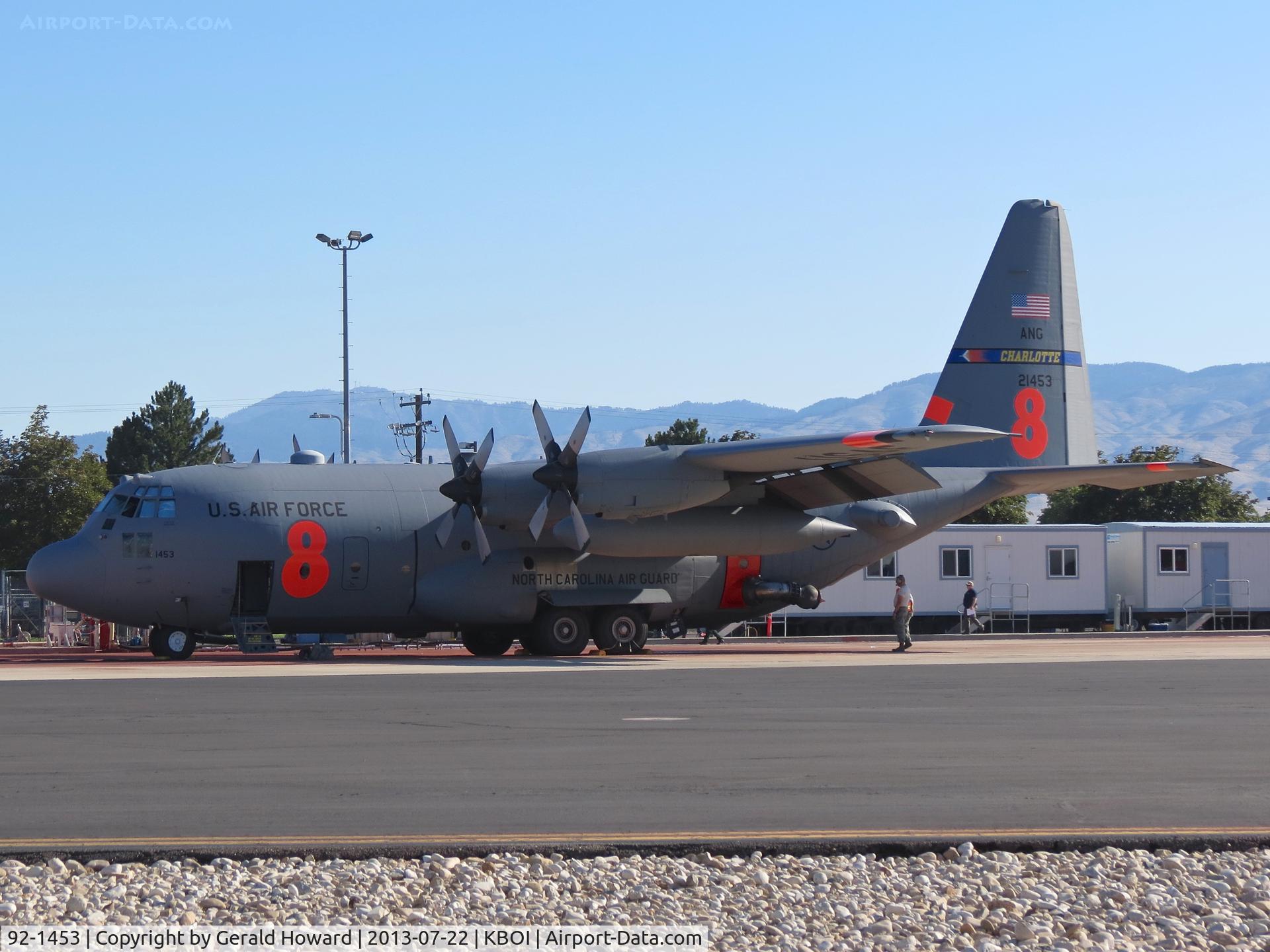 92-1453, 1992 Lockheed C-130H Hercules C/N 382-5330, Parked on the NIFC ramp. MAFFS #8. 145th Airlift Wing, NC ANG.