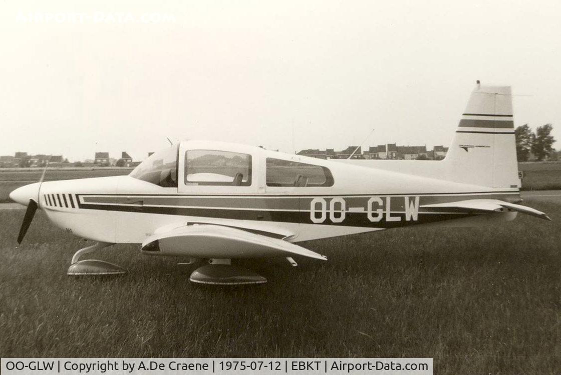 OO-GLW, 1975 Grumman American AA-5 Traveler C/N AA5-0786, At Wevelgem in 1975.