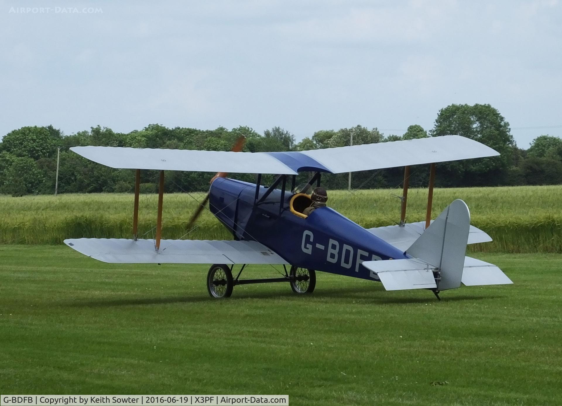 G-BDFB, 1991 Currie Wot C/N PFA 3008, Priory Farm Fathers Day Flyin