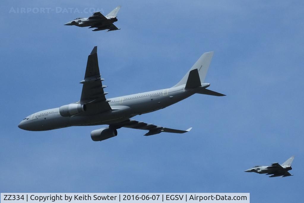 ZZ334, 2009 Airbus KC3 Voyager (A330-243MRTT) C/N 1033, Overflying as part of the Queens Flypast rehearsal